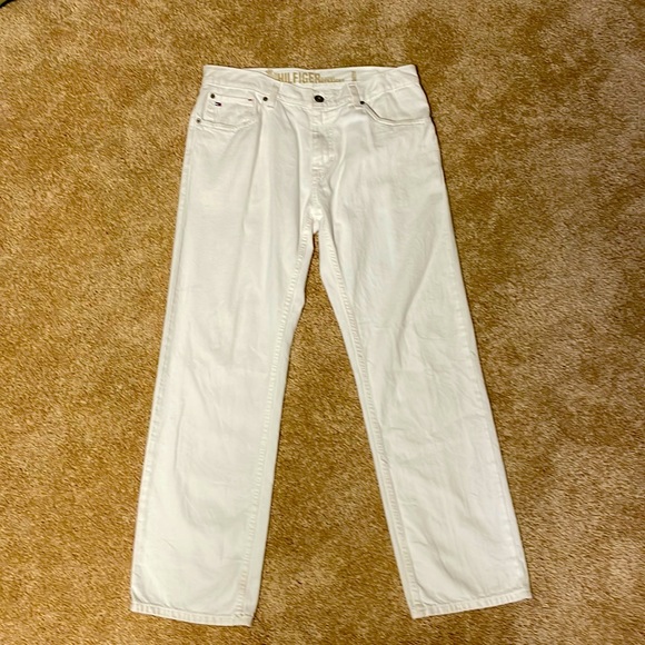 Tommy Hilfiger Other - Tommy Hilfiger classic straight jeans
